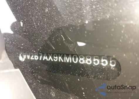 2019 Volkswagen Tiguan 2.0T Se/2.0T Sel/2.0T Sel R-Line/2.0T Sel R-Line Black z USA, uszkodzony, nr VIN 3VV2B7AX9KM088555